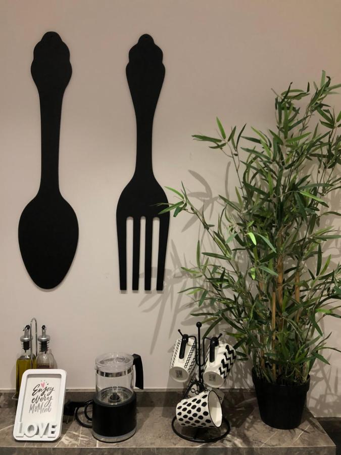 Urban Stay Tirana Deluxe מראה חיצוני תמונה