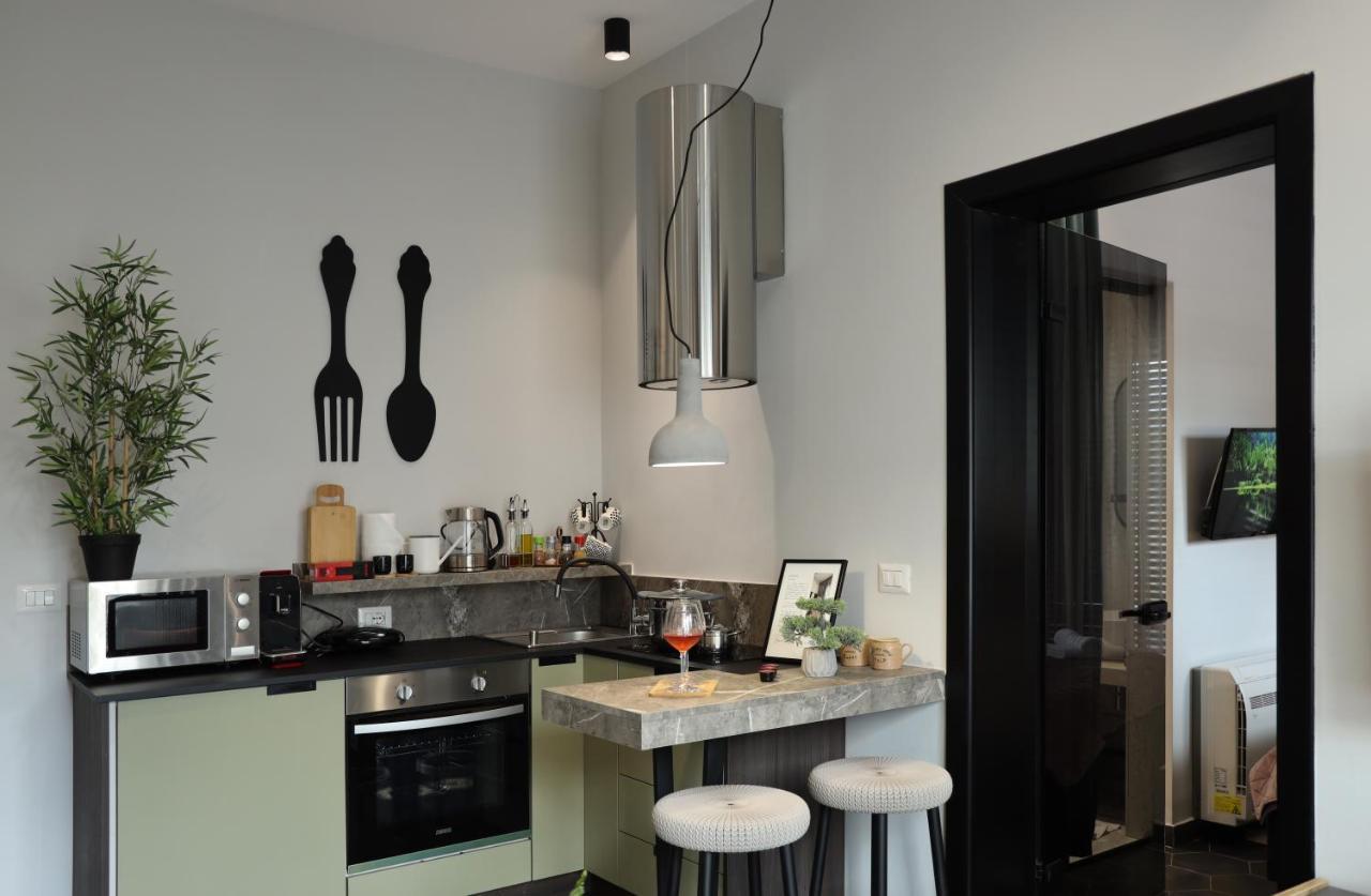 Urban Stay Tirana Deluxe מראה חיצוני תמונה