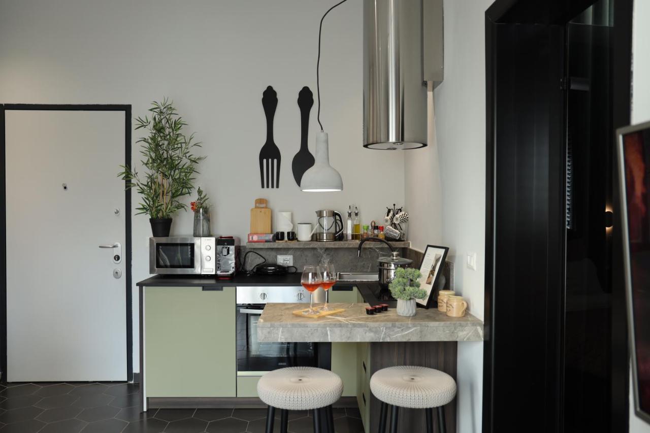 Urban Stay Tirana Deluxe מראה חיצוני תמונה